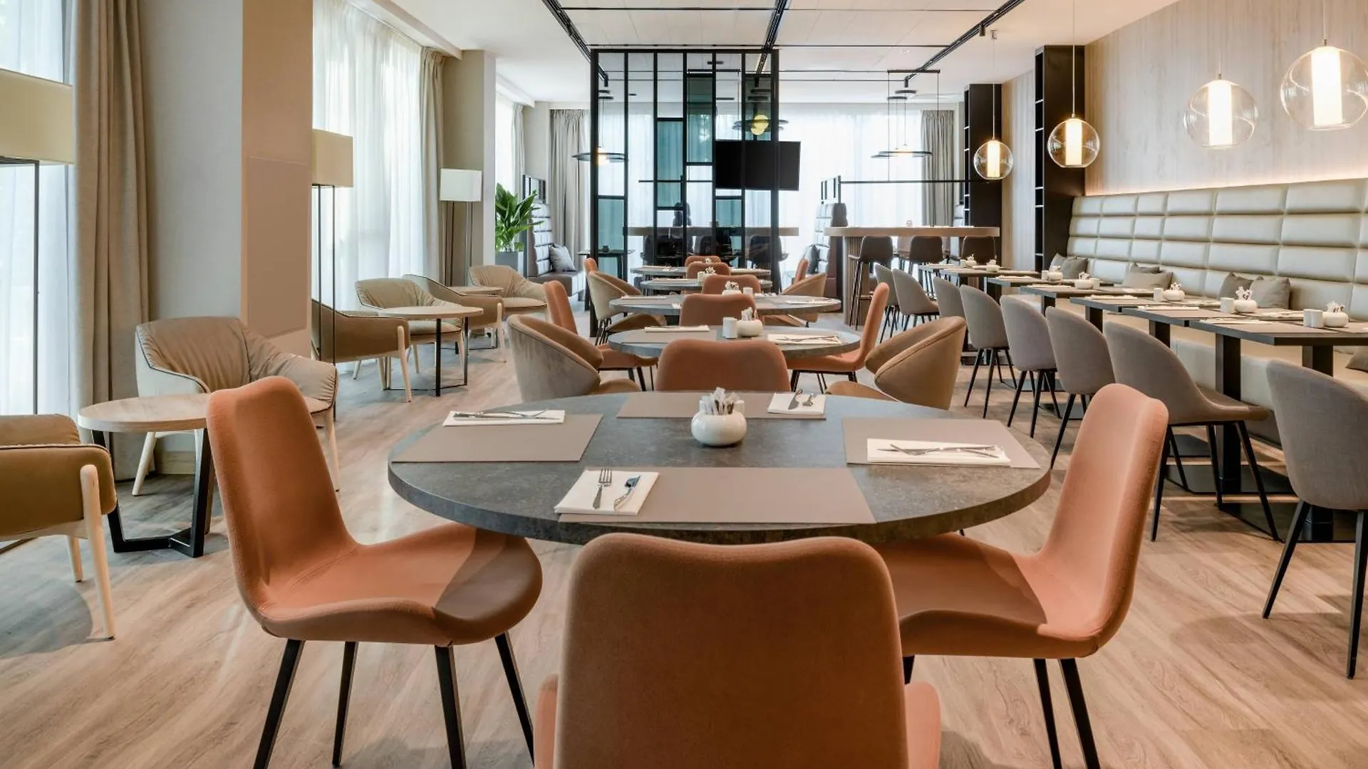 Ac Hotel By Marriott Krakow